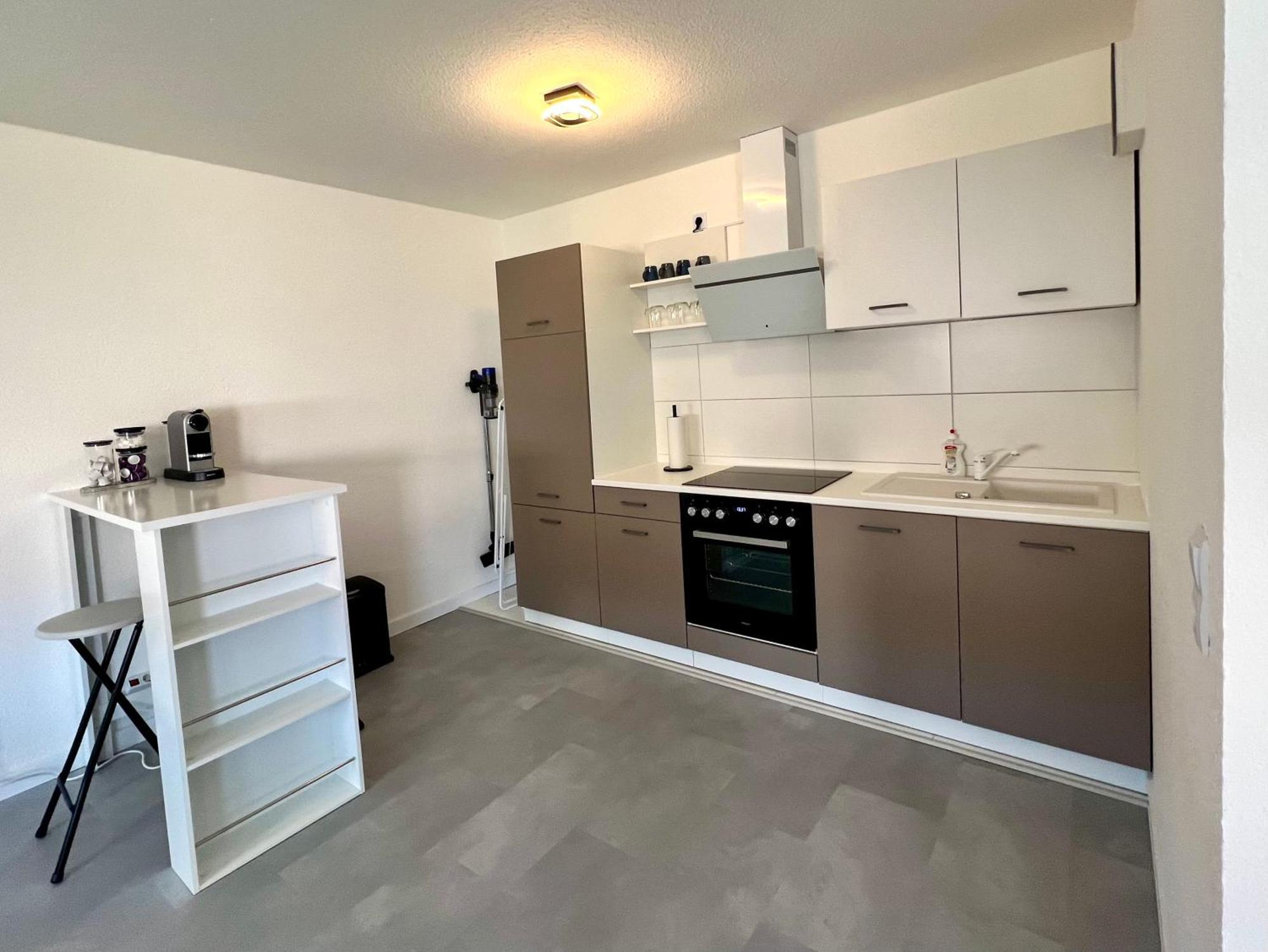 Designer Central Living Karlsruhe Wlan & Fire Tv Stick Buitenkant foto